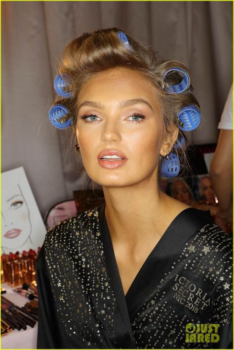 victoria secret backstage makeup.